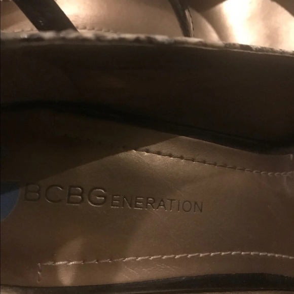 BCBGeneration Snakeskin Peep Hole High Heels Shoes - Picture 5 of 8
